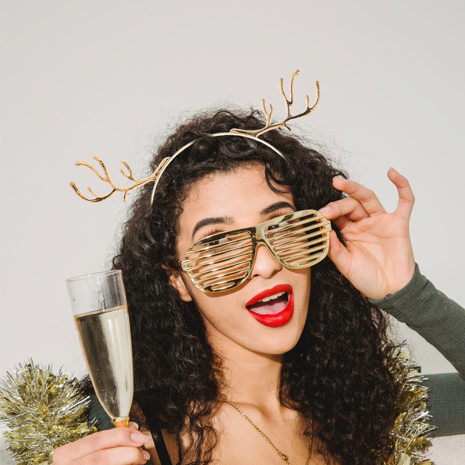 3Pcs Cute Deer Antlers Headban - Reindeer Antlers Headband review and price