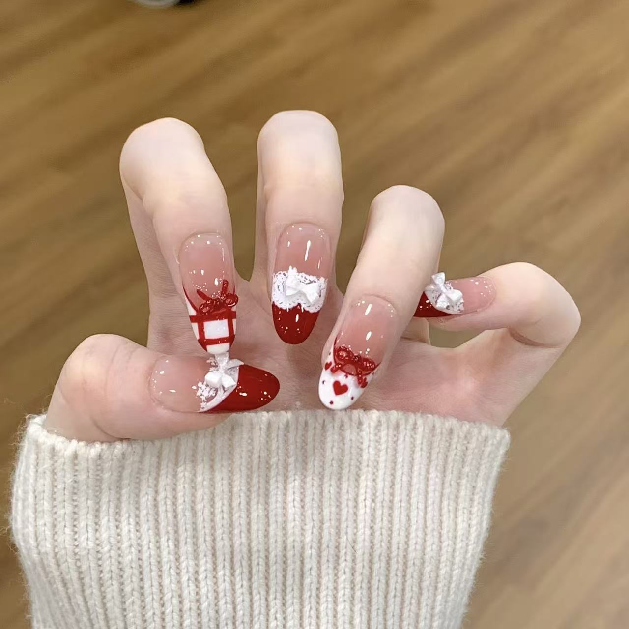 10pcs Handmade Press on Nails  - Christmas Throw Blanket review and price